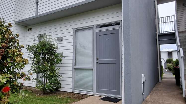 89/7 Kelvin Hart Drive East Tamaki_9