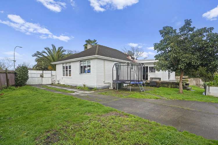 17 Allenby Street Bader_14