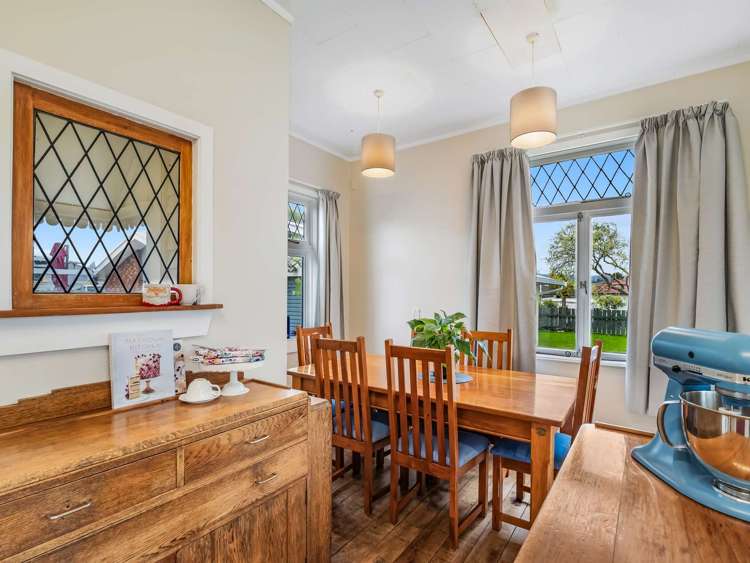 8 Chelwood Street Takaro_11