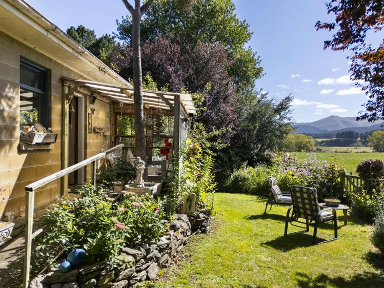 874 Palmerston-Dunback Road Inch Valley_13