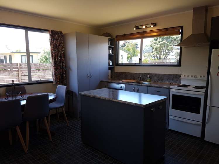 102a Linton Crescent Whangamata_6