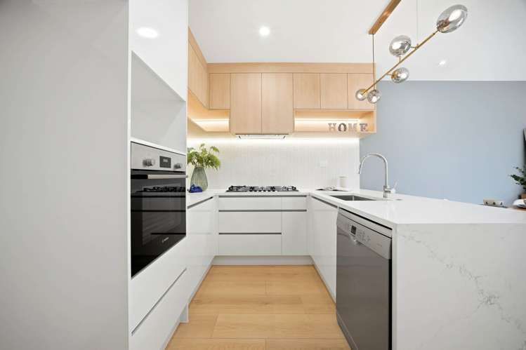 6 Mahinga Kai Road Orewa_10