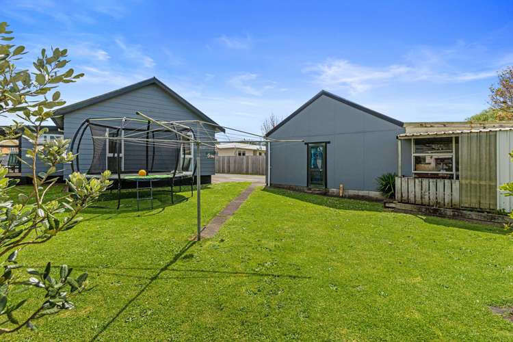 453 Kahikatea Drive Dinsdale_13