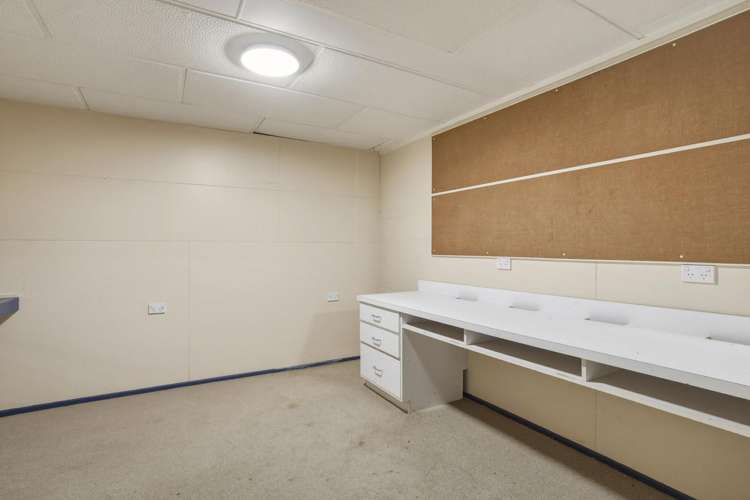 360 Kaikorai Valley Road Bradford_24