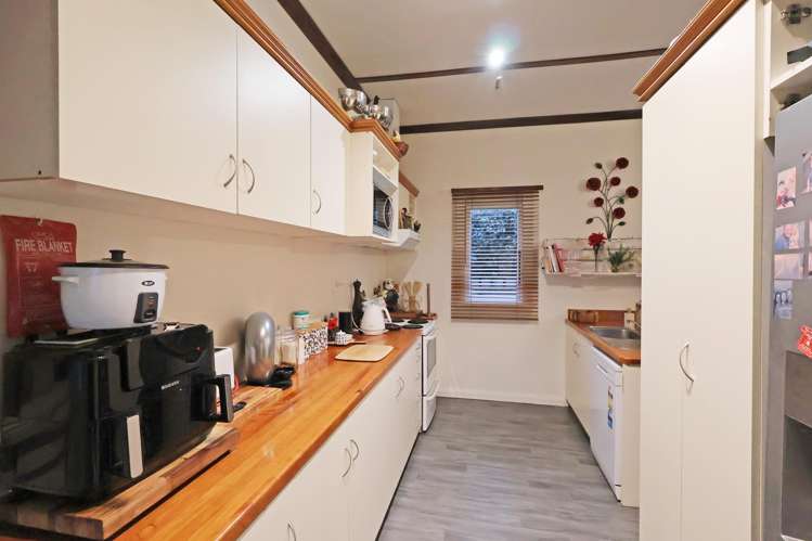 159 Lewis Street_4
