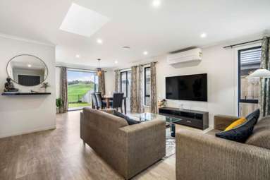 8 CLARK RISE_3
