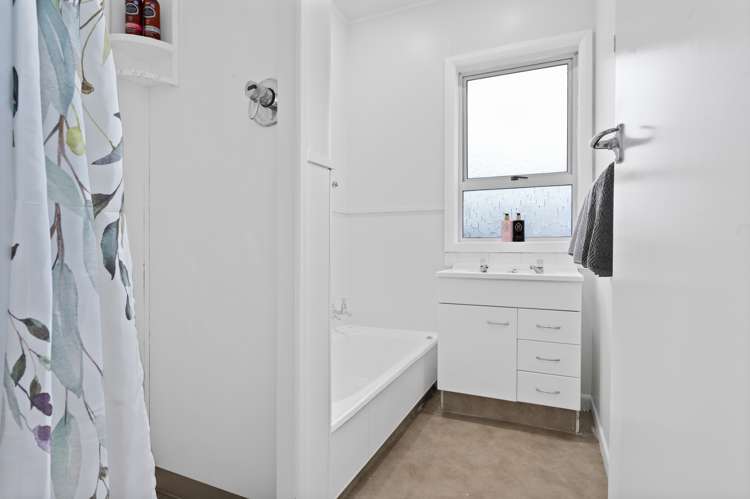 365 Cobham Drive Hillcrest_9