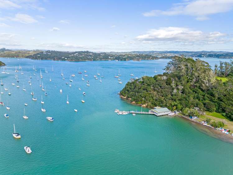 24 Florance Avenue Russell_3