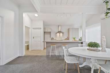 10 Armstrong Avenue_4