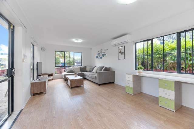 10 Midvale Place Pakuranga Heights_3