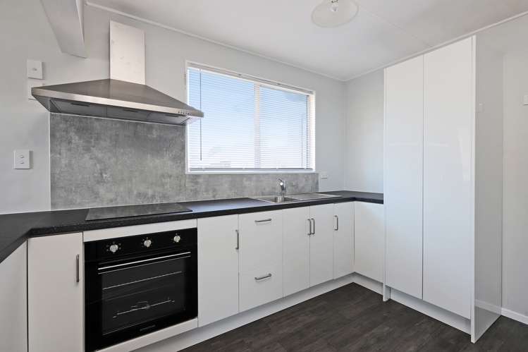 206a Chatham Road Flaxmere_6