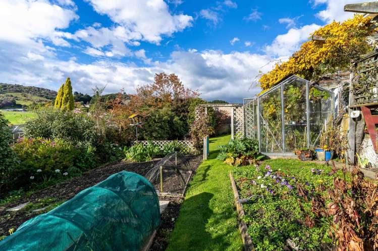 18 Weir Street Green Island_20