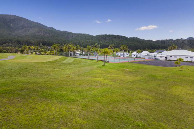 37 Sanctuary Cove Pauanui_3