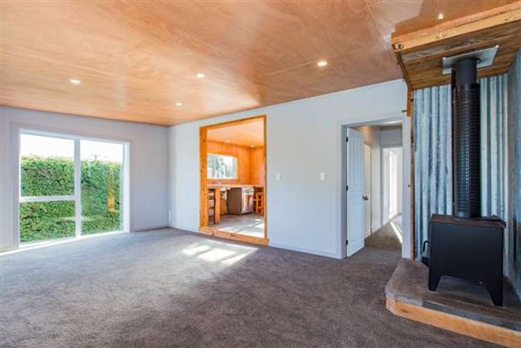 16 Queens Avenue Waikuku Beach_7