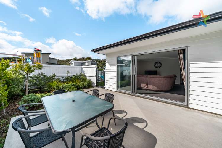 2 Grovedale Square Wainuiomata_17