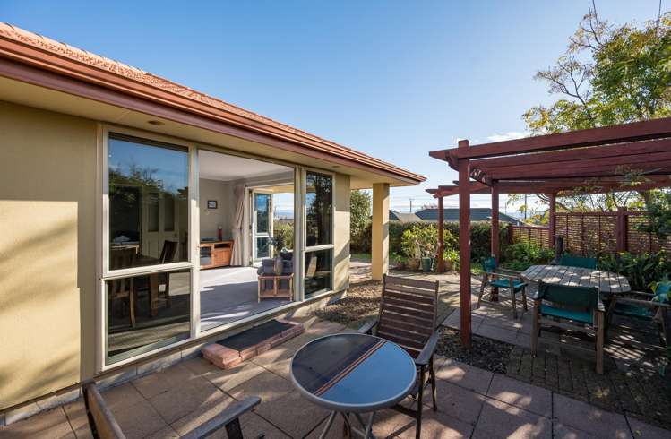 447 Suffolk Road Stoke_25