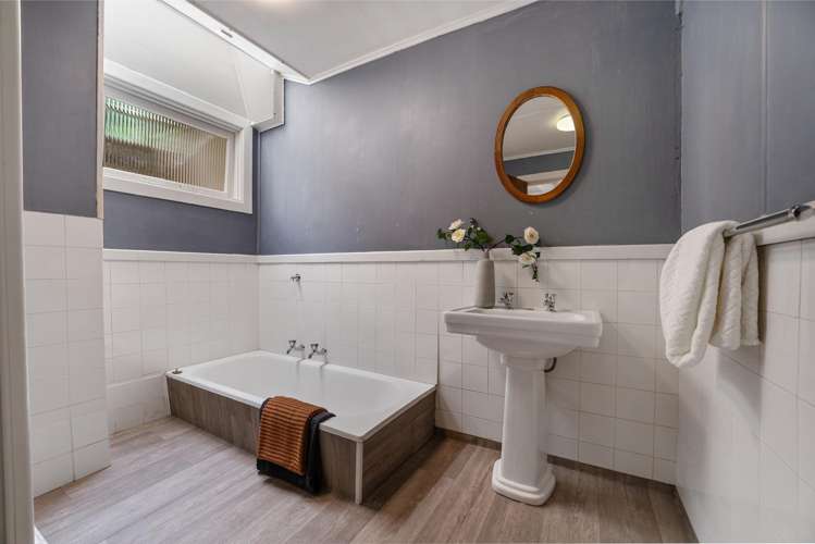 17 Awaroa Road Sunnyvale_16