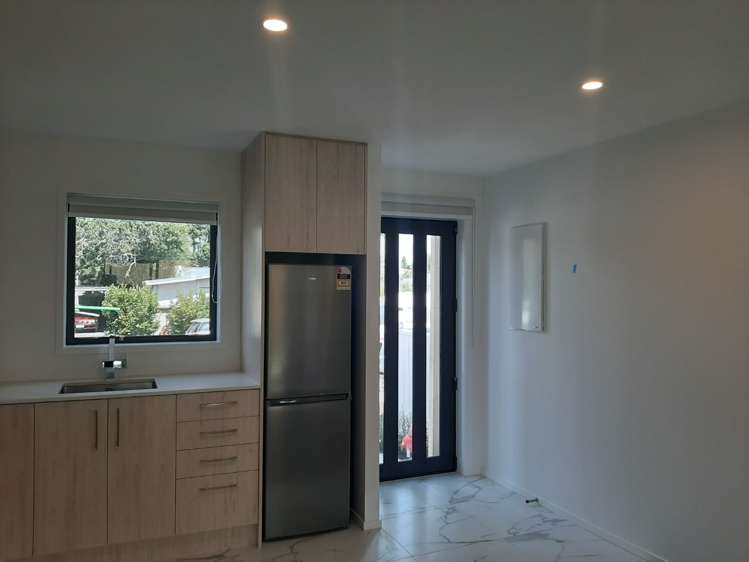 1D Hamurana Place 1801_3
