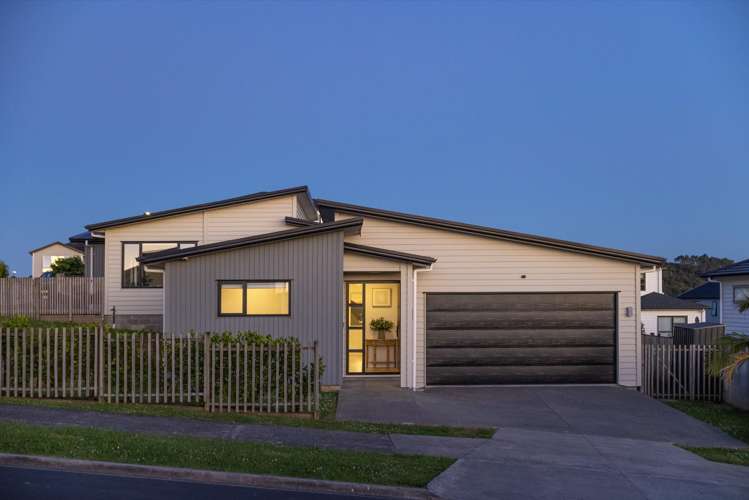 5 Byron Drury Way Riverhead_0