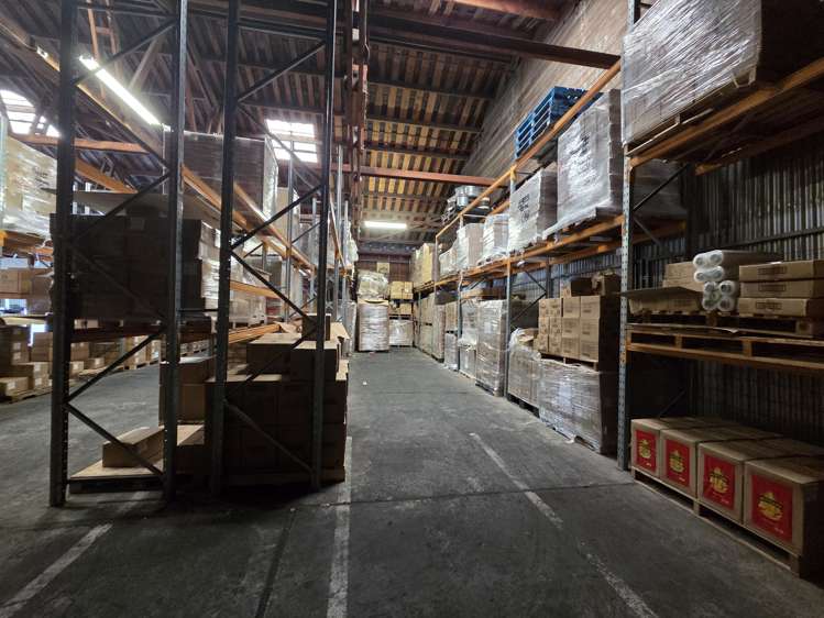 115 Gracefield Road Gracefield_4