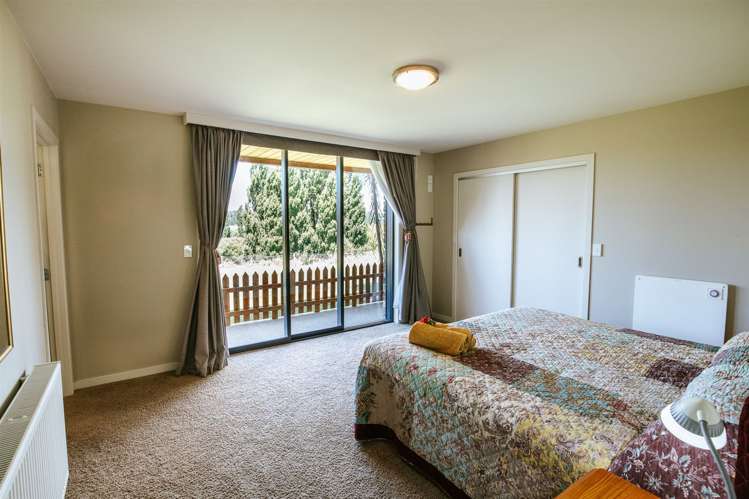 17 Balneaves Lane Albert Town_20