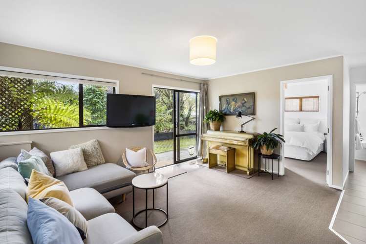 20 Godden Crescent Orakei_17