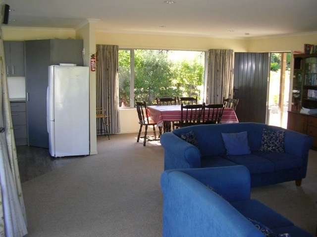 2185 Arnold Valley Road Moana_4