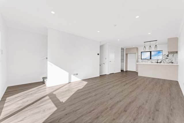 4/10 White Road Manurewa_4