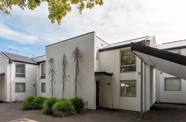 2018 build in the heart of Merivale