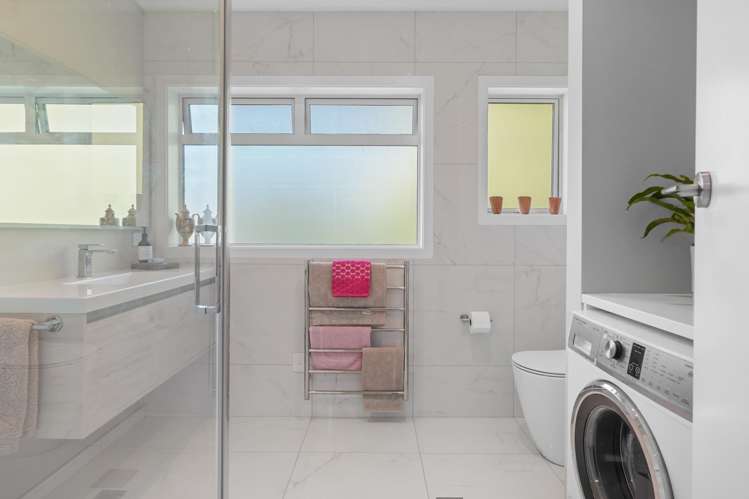 1/115 Long Drive Saint Heliers_13