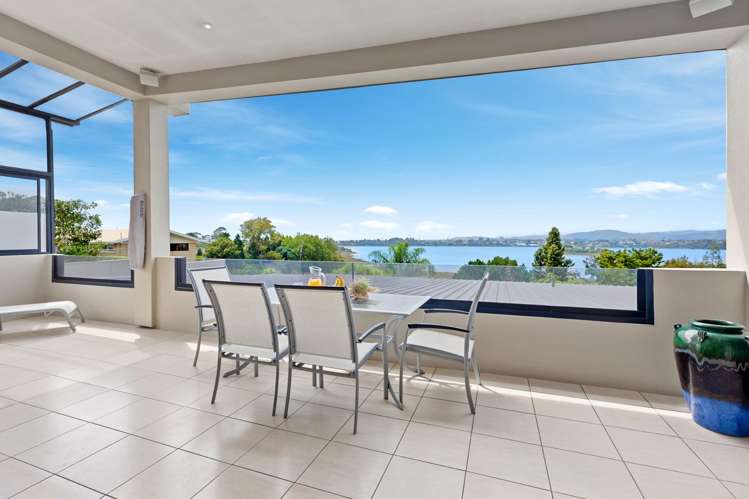 3/228 Grange Road Otumoetai_3