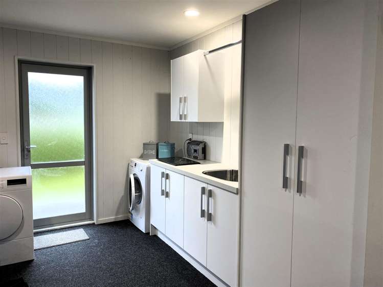 158 Coulson Road Paroa_31