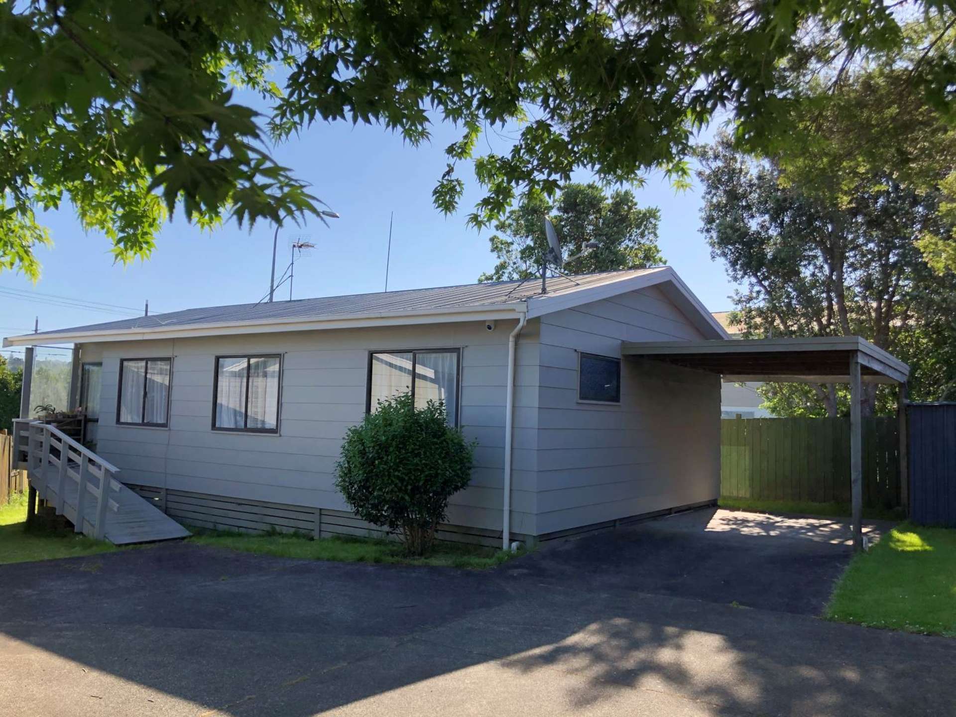 3/11 Fruitvale Road New Lynn Waitakere City Houses for Sale One