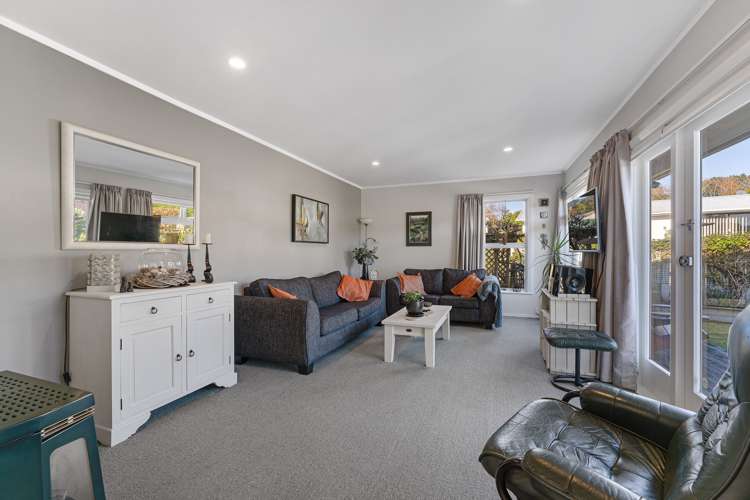 44 Hookway Grove Paraparaumu_6