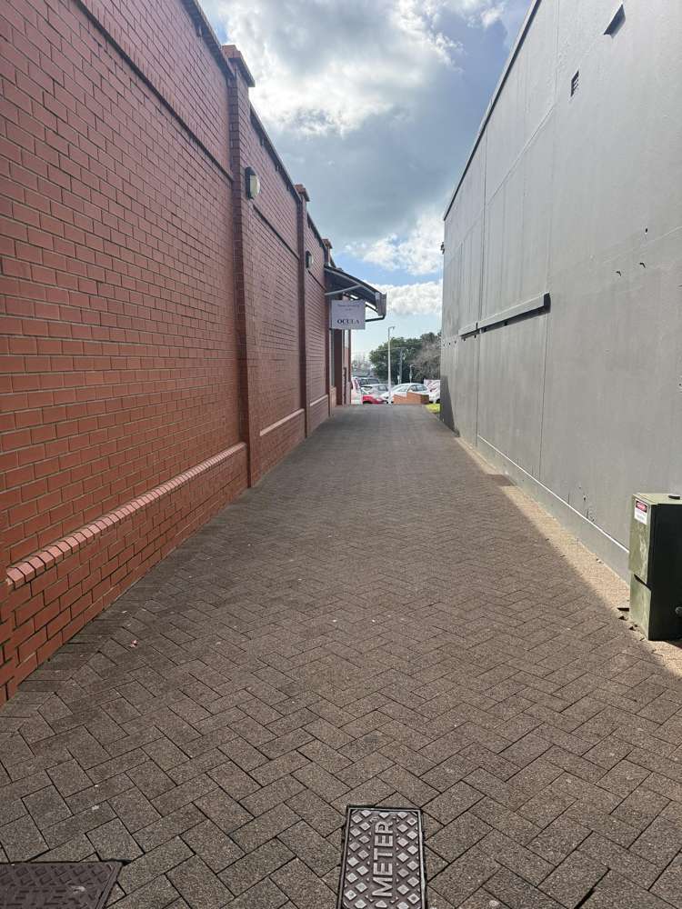 2/94 Picton Street Howick_7