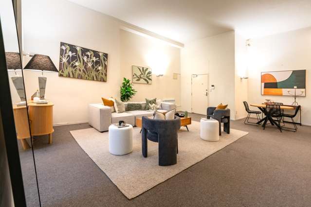 SUNNY 3-BED PAD + CAR PARK
