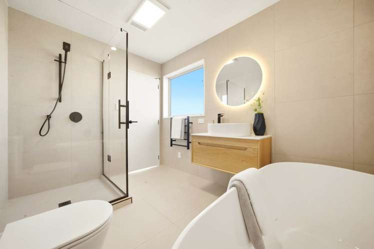 4 Oranga Avenue One Tree Hill_13