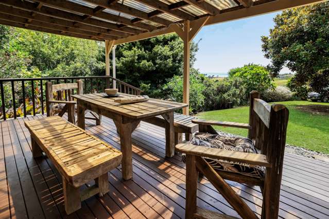 303 Pollok Wharf Road Pollok_2