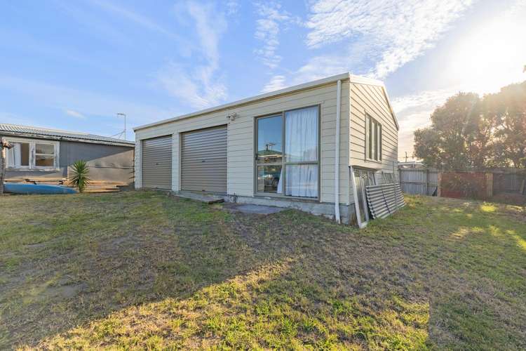 22 Kauwhata Street Himatangi Beach_15