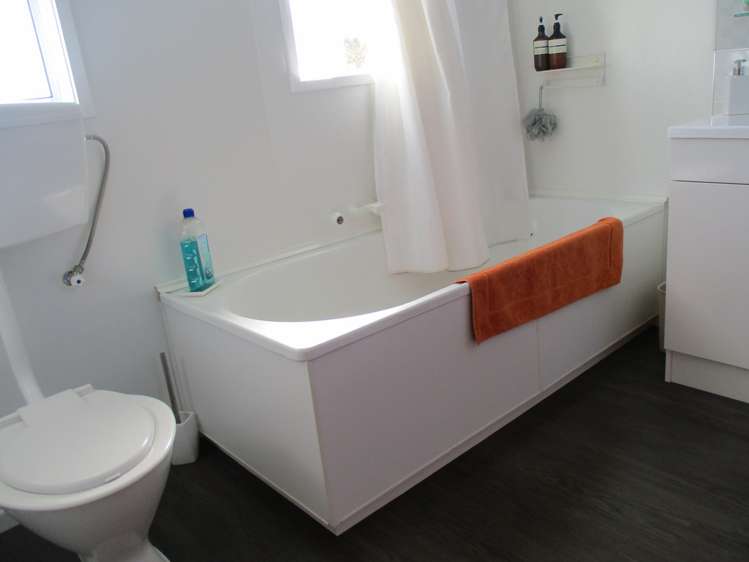 21 Harwich Street Balclutha_3