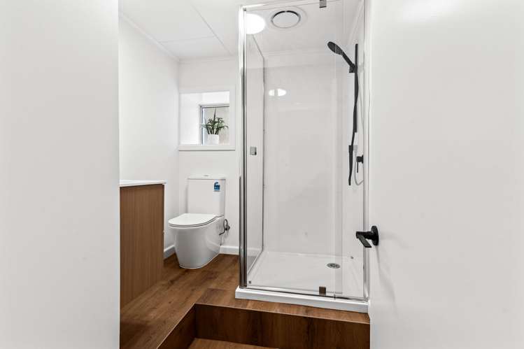 6 Mcdonald Street Brockville_23