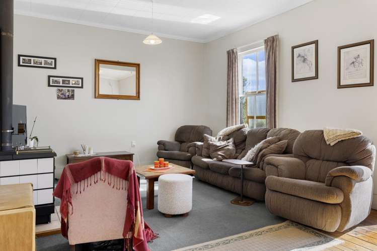 160 White Road Broadlands Forest_11