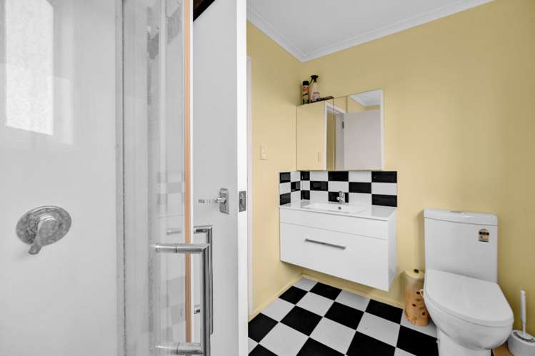 55 Domett Street Opunake_16