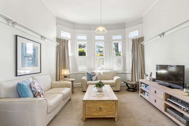 7 High Street Devonport_2