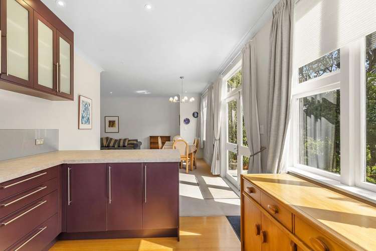 36 Sutherland Crescent Melrose_16