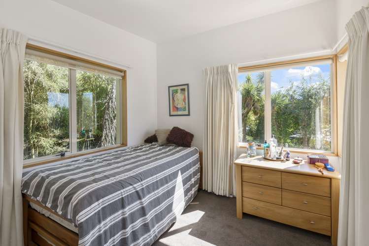 2/127 Moncks Spur Road Redcliffs_14