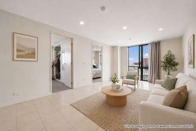 911/76 Wakefield Street_3