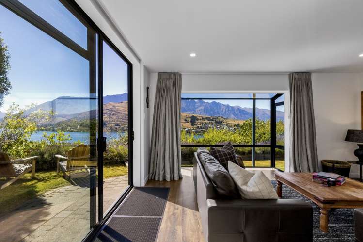 5 Sunrise Lane Queenstown_21