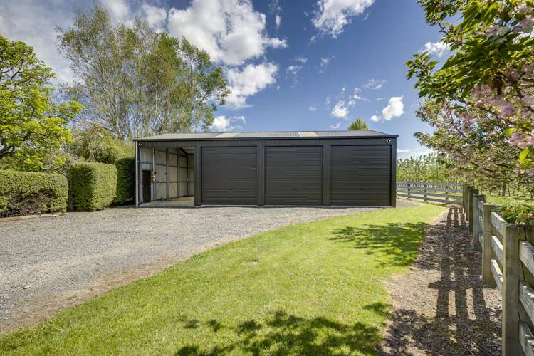 1127 Riverslea Road South Longlands_32