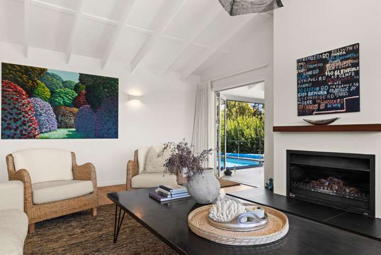 10 Charlton Road Te Awanga_11